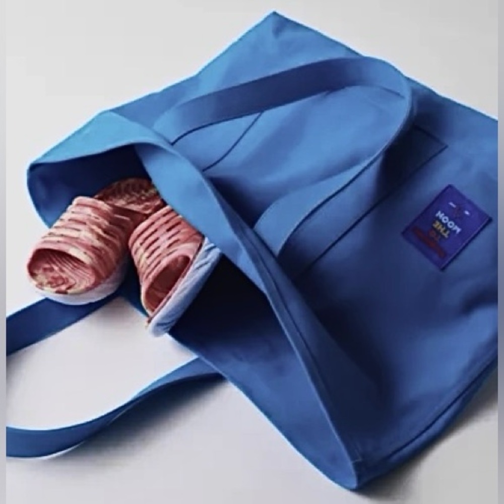 HUGE canvas tote (45L) in blue